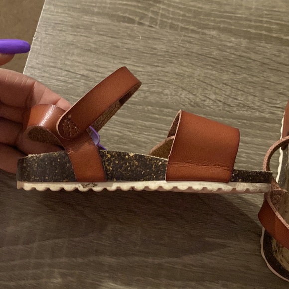 Cat & Jack Brown Sandals Toddler Girl Size 6 - Picture 6 of 8